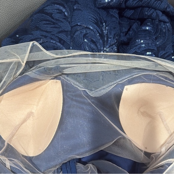 Nicole Bakti Blue Sleeveless Gown with Sweetheart Neckline - Picture 6 of 12